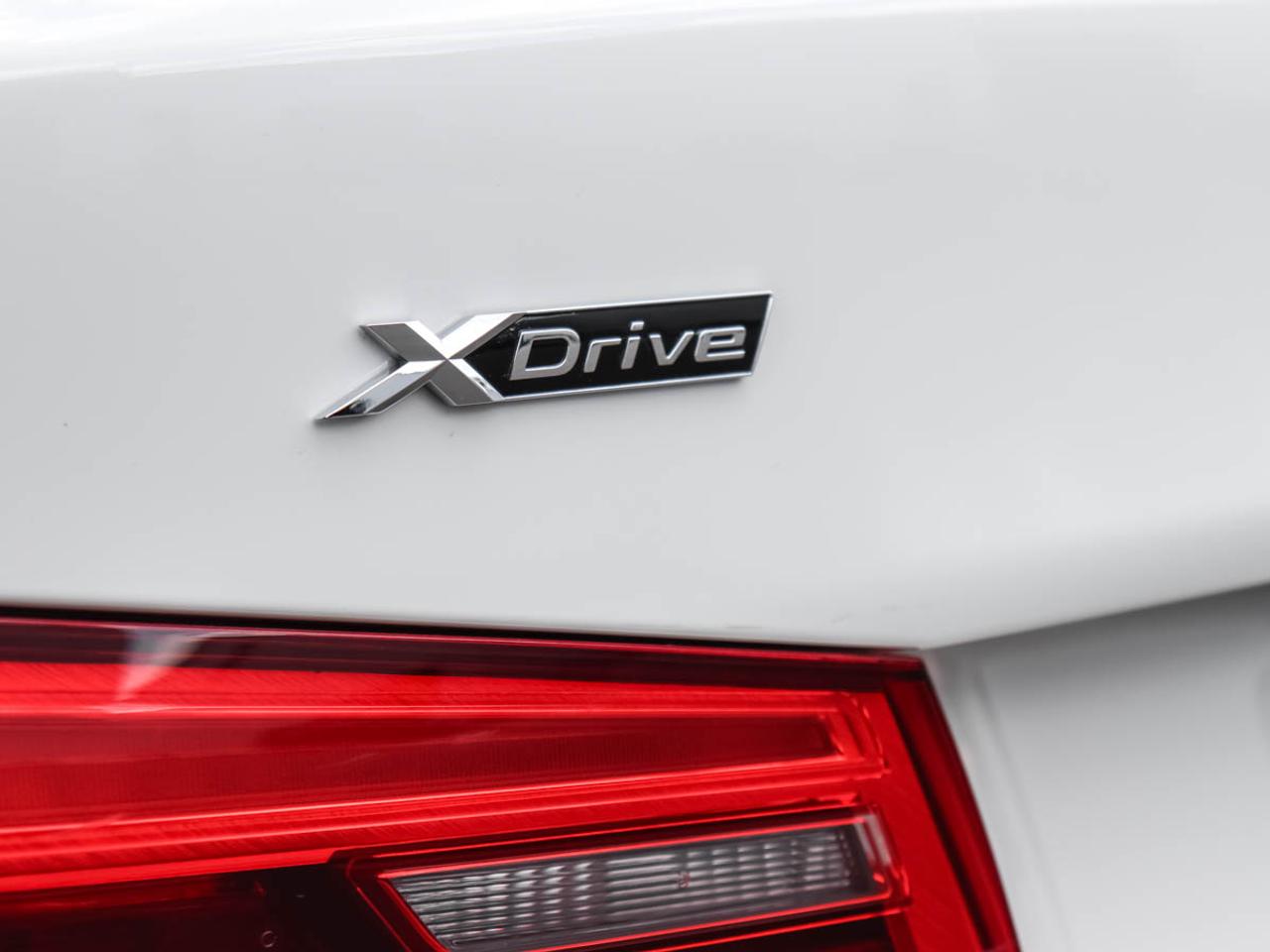 2020 BMW 5 Series 530i xDrive Sedan Photo