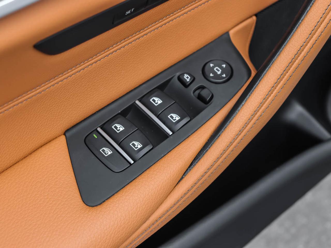2020 BMW 5 Series 530i xDrive Sedan Photo