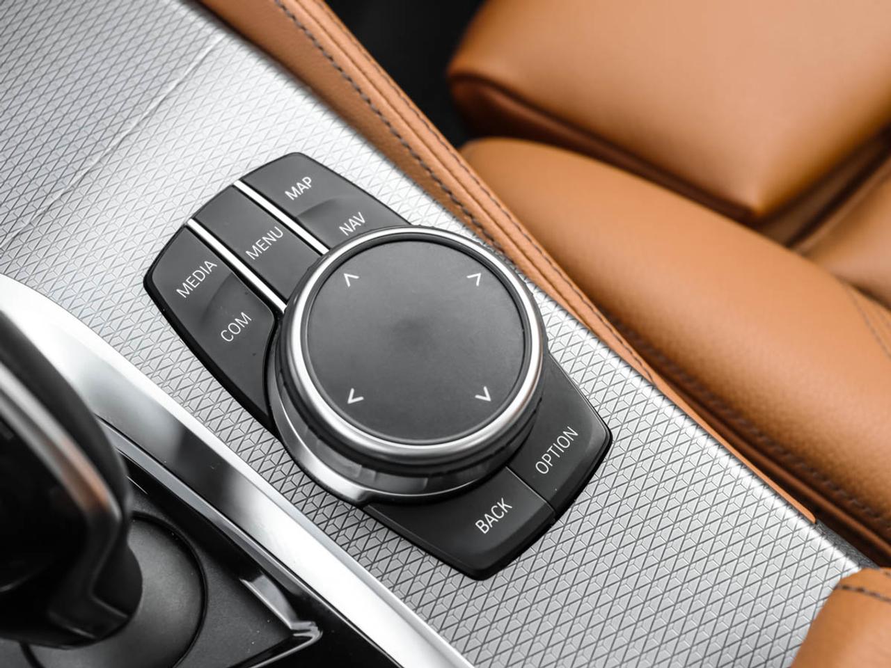 2020 BMW 5 Series 530i xDrive Sedan Photo