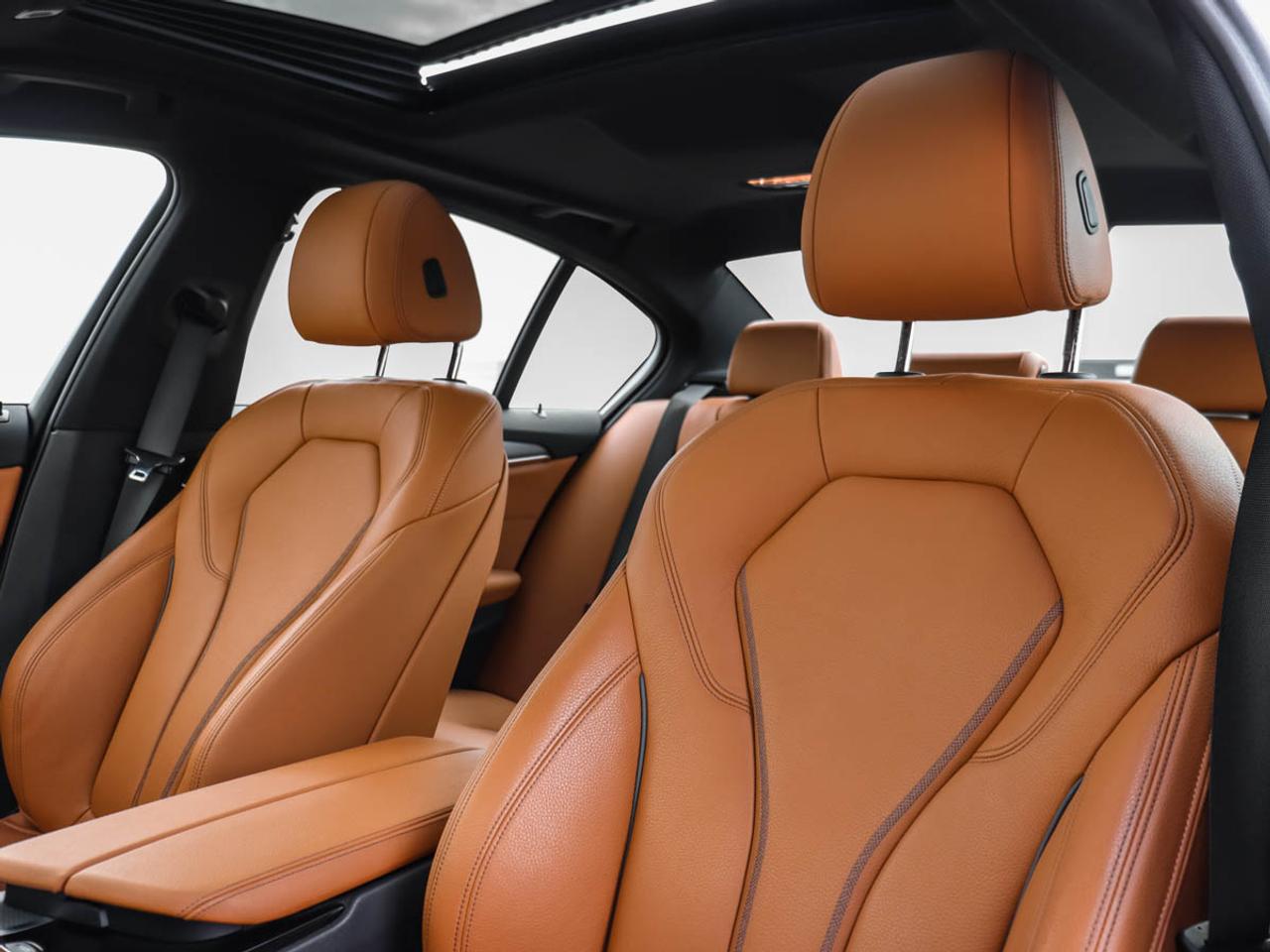 2020 BMW 5 Series 530i xDrive Sedan Photo