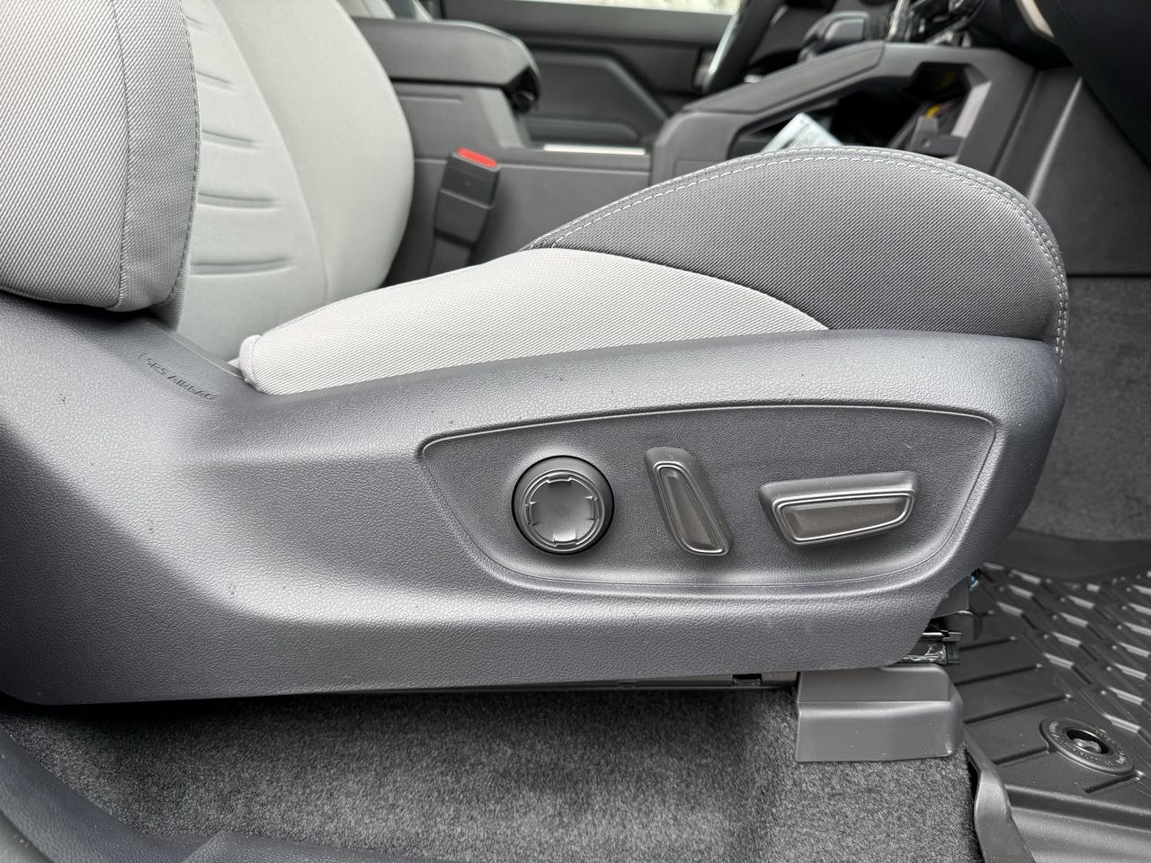2026 Toyota Tacoma Double Cab AT TRD Sport + Photo