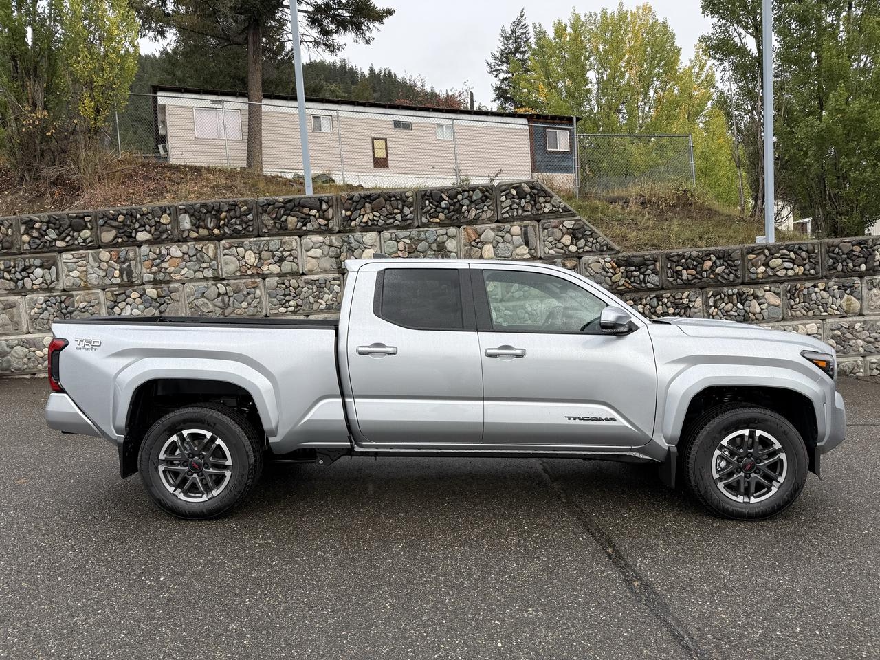 2026 Toyota Tacoma Double Cab AT TRD Sport + Photo