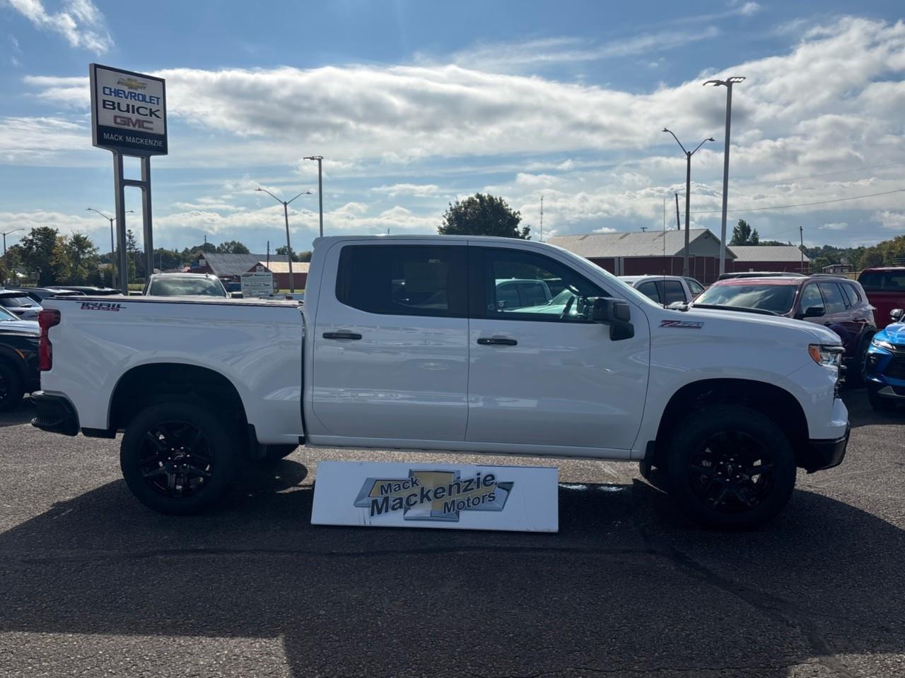 2026 Chevrolet Silverado 1500 LT Trail Boss New 5 Passenger V8 Gas Powered Crew Cab 4X4 Truck with a 2 Factory Installed Lift, Heated Front Seats, Heated Steering Wheel and a 13.4 Diagonal Touchscreen Radio with Google Built-In, Wireless Apple Photo