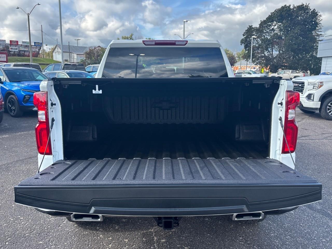 2026 Chevrolet Silverado 1500 LT Trail Boss New 5 Passenger V8 Gas Powered Crew Cab 4X4 Truck with a 2 Factory Installed Lift, Heated Front Seats, Heated Steering Wheel and a 13.4 Diagonal Touchscreen Radio with Google Built-In, Wireless Apple Photo