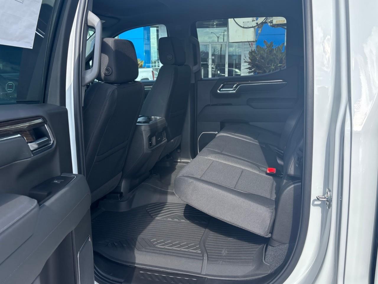 2026 Chevrolet Silverado 1500 LT Trail Boss New 5 Passenger V8 Gas Powered Crew Cab 4X4 Truck with a 2 Factory Installed Lift, Heated Front Seats, Heated Steering Wheel and a 13.4 Diagonal Touchscreen Radio with Google Built-In, Wireless Apple Photo