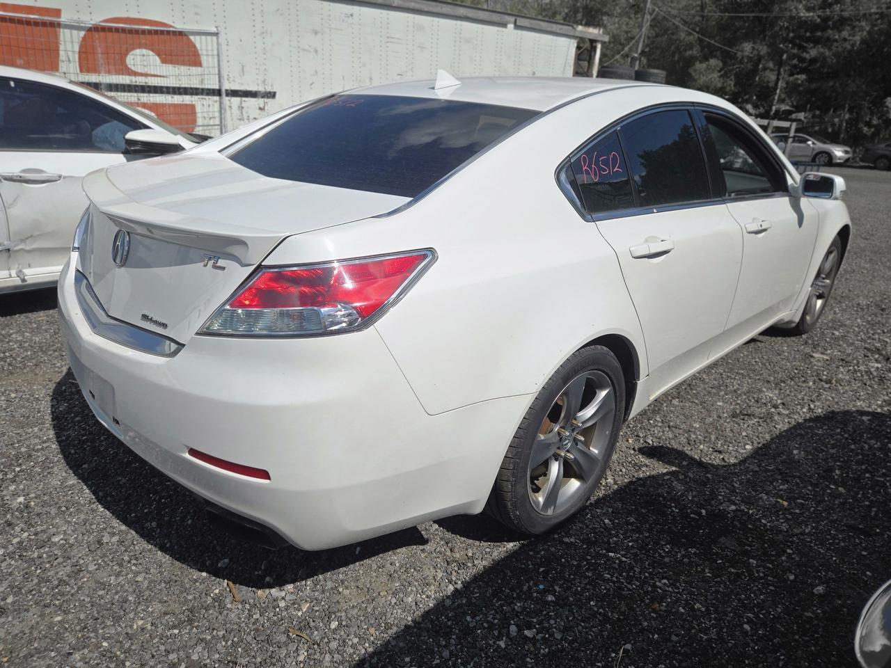 2013 Acura TL w/Tech Pkg Photo3