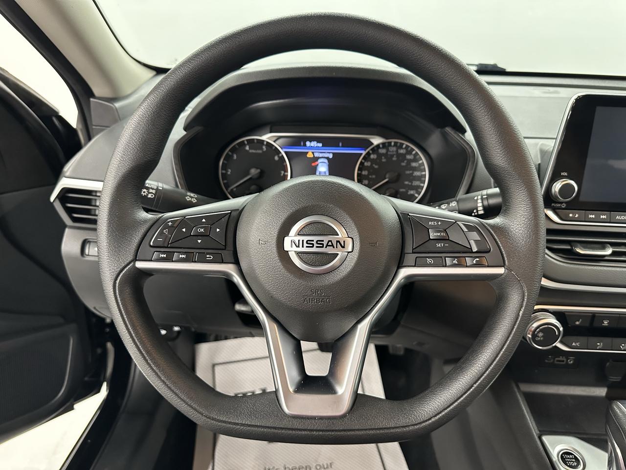 2021 Nissan Altima 2.5 SE Photo32
