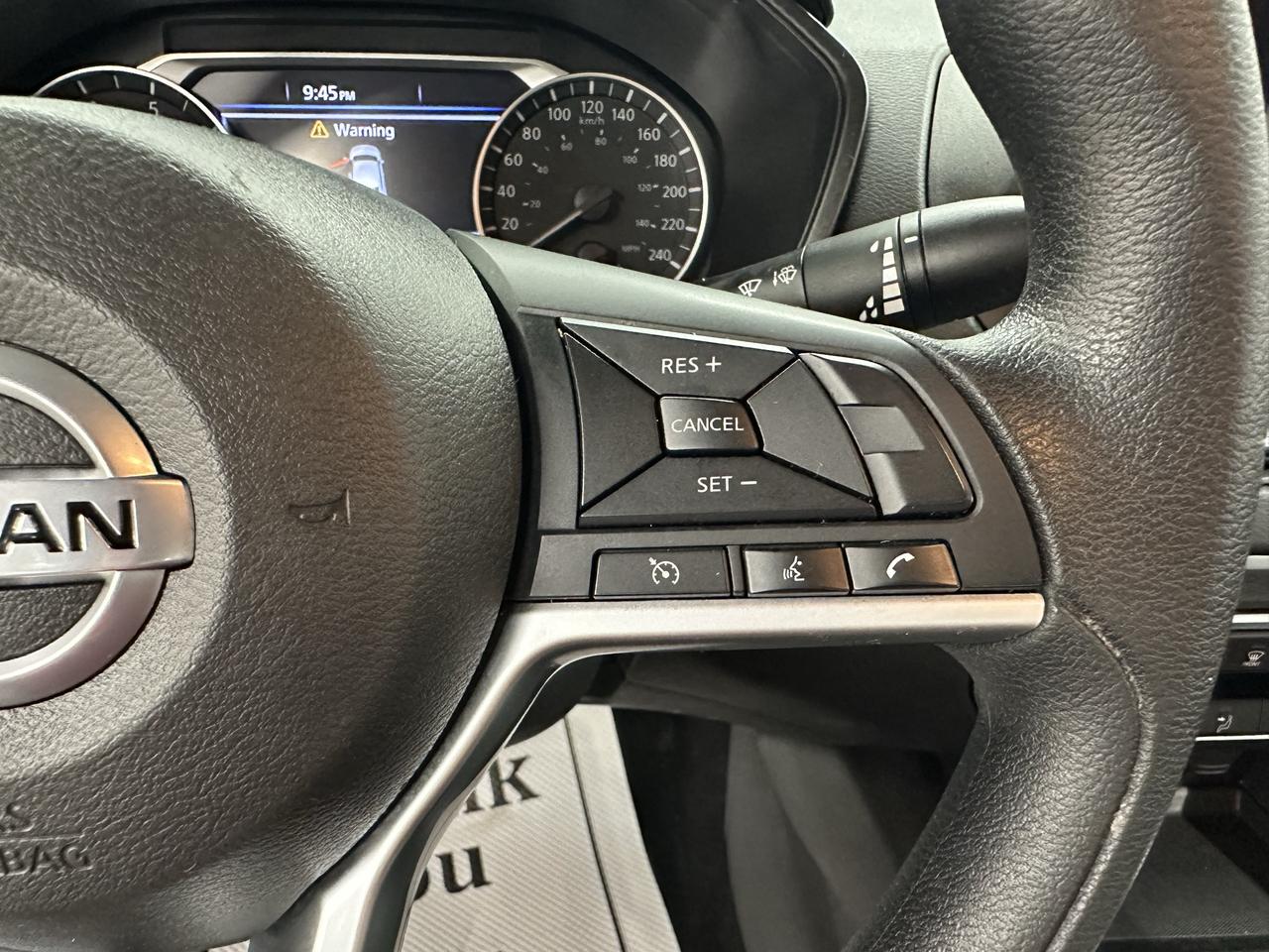 2021 Nissan Altima 2.5 SE Photo14