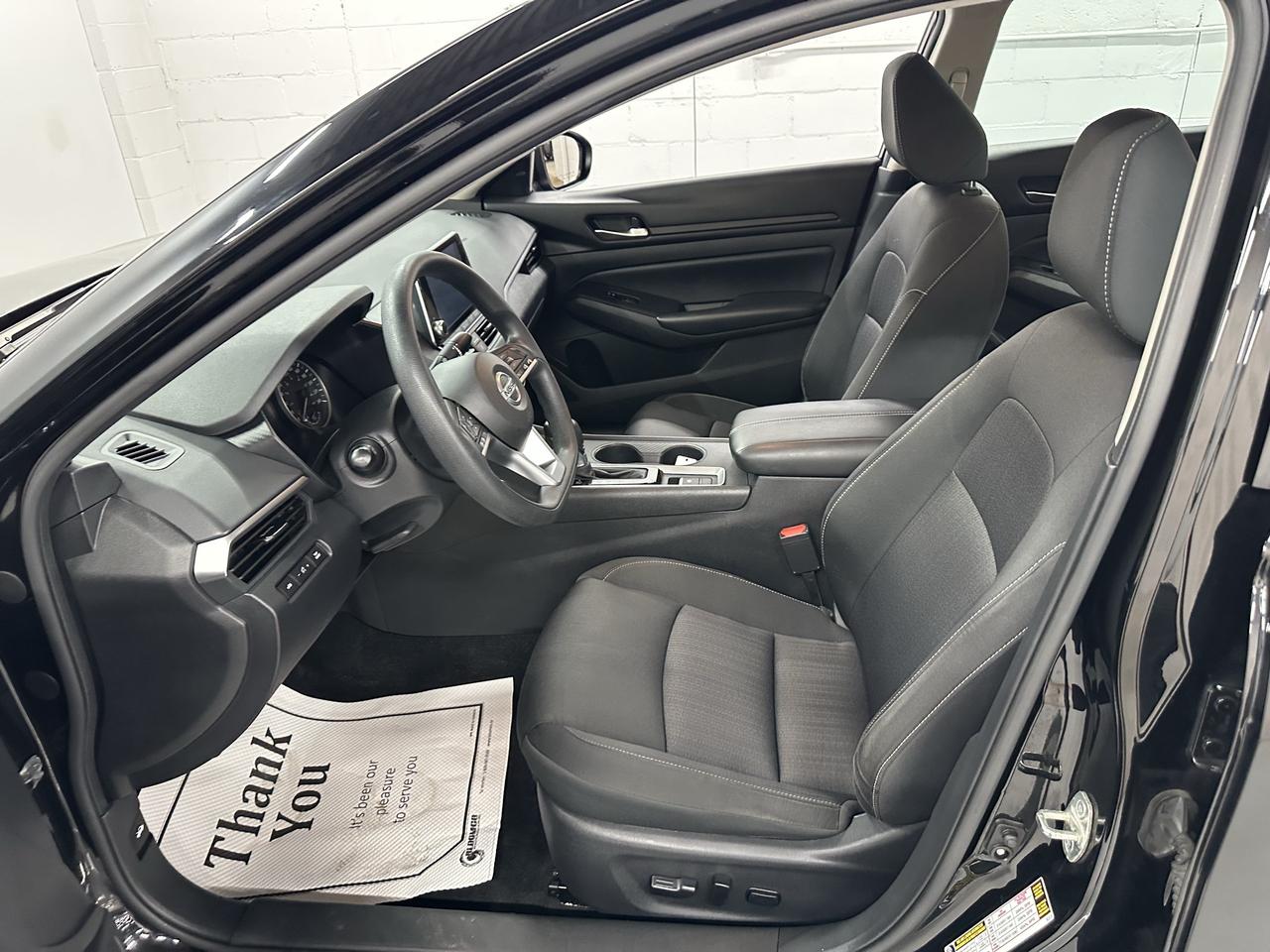 2021 Nissan Altima 2.5 SE Photo17