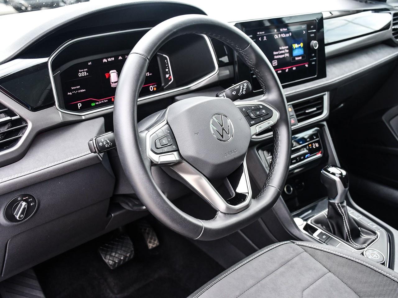 2026 Volkswagen Taos Comfortline Black Edition 4MOTION Photo