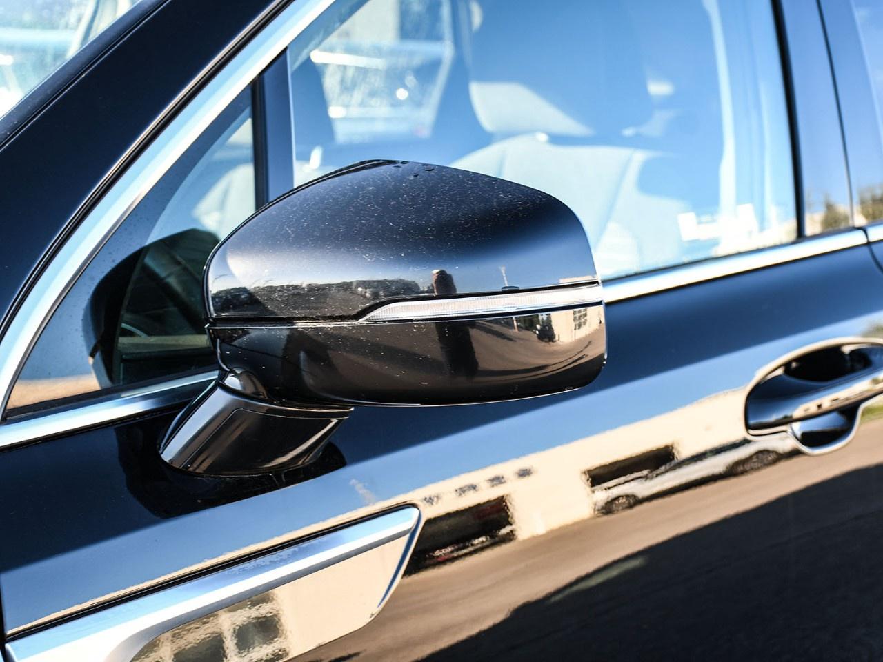 2021 Kia Sorento LX Premium AWD Photo