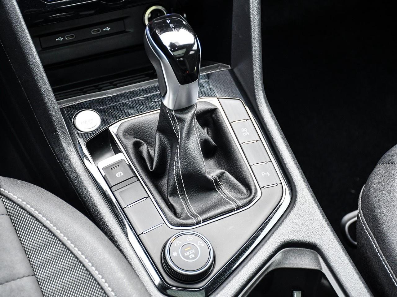 2026 Volkswagen Taos Comfortline Black Edition 4MOTION Photo