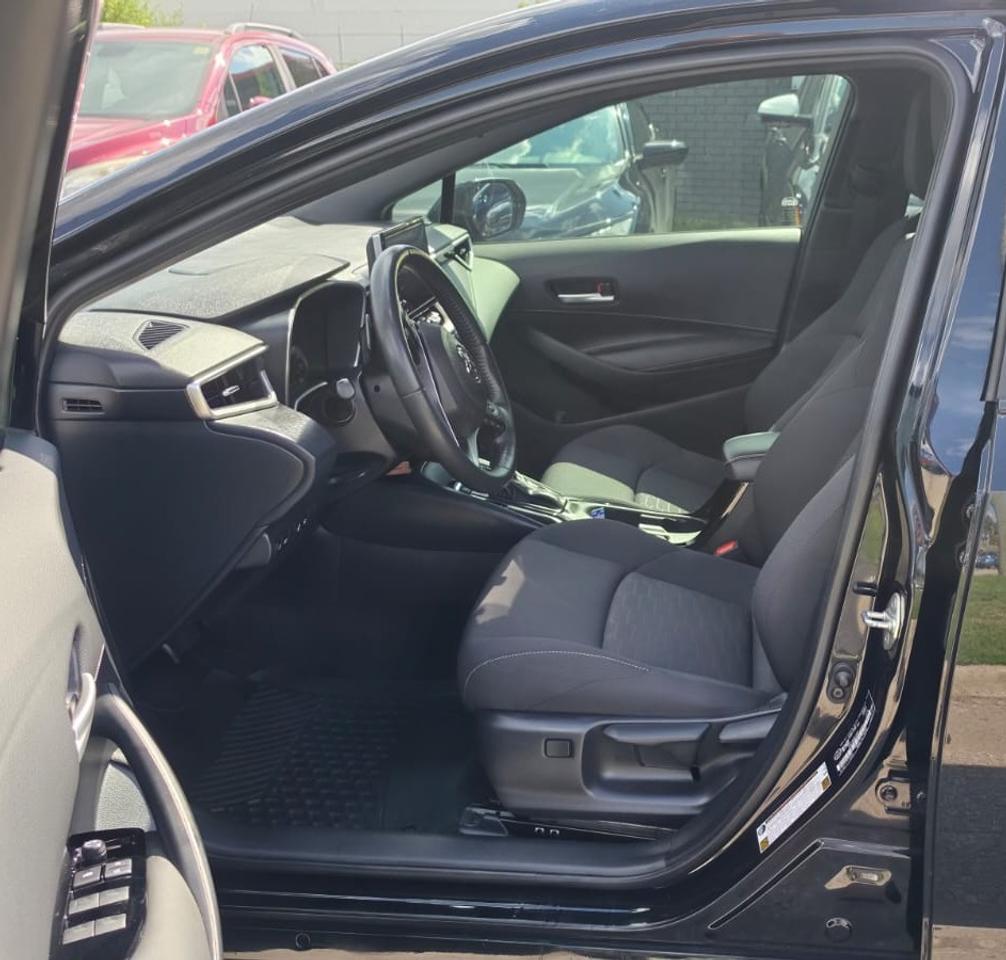 2024 Toyota Corolla SE / HTD STEERING / HTD SEATS / BLUETOOTH / AUTO Photo3