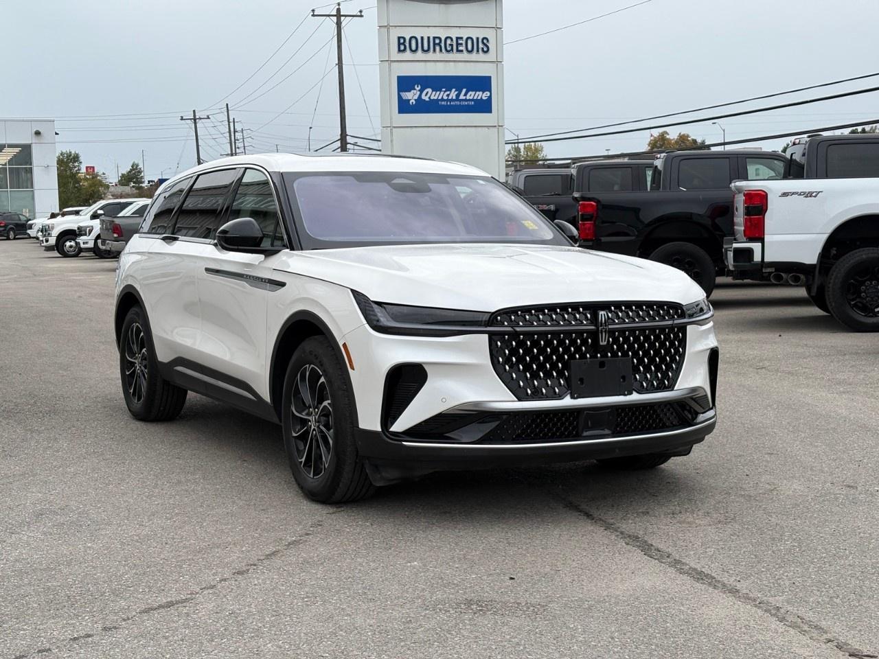 2025 Lincoln Nautilus Premiere AWD Photo