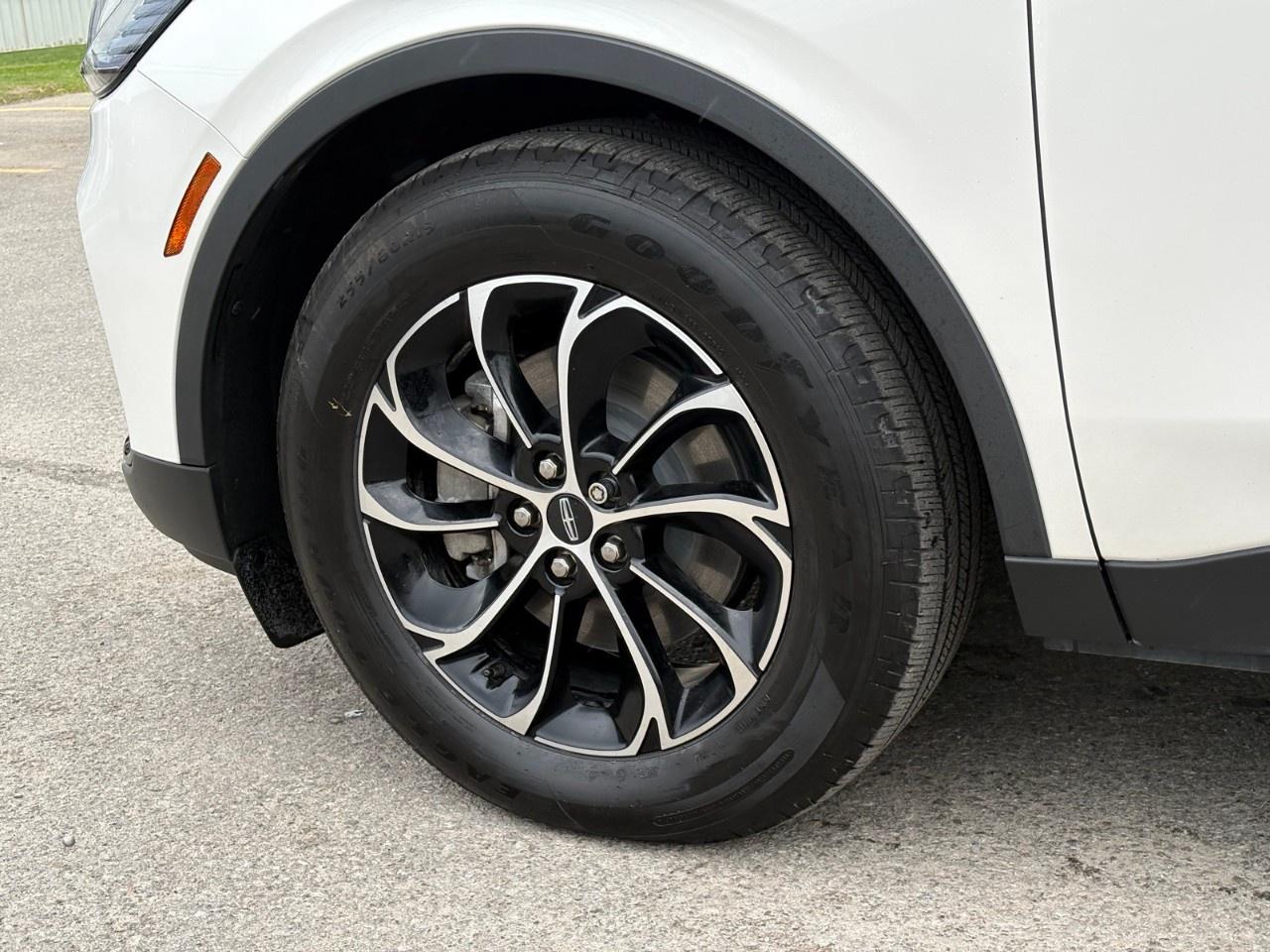 2025 Lincoln Nautilus Premiere AWD Photo
