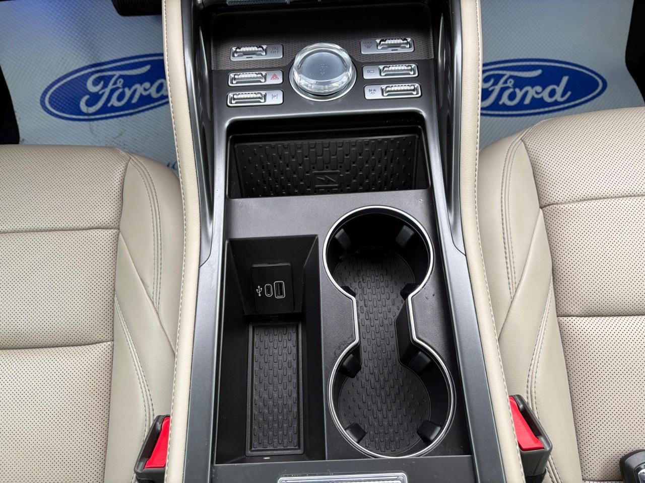 2025 Lincoln Nautilus Premiere AWD Photo