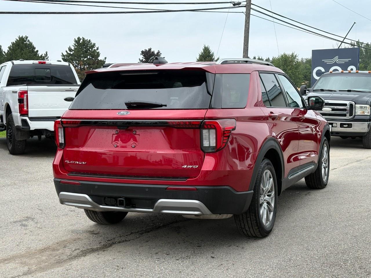 2026 Ford Explorer Platinum 4WD Photo