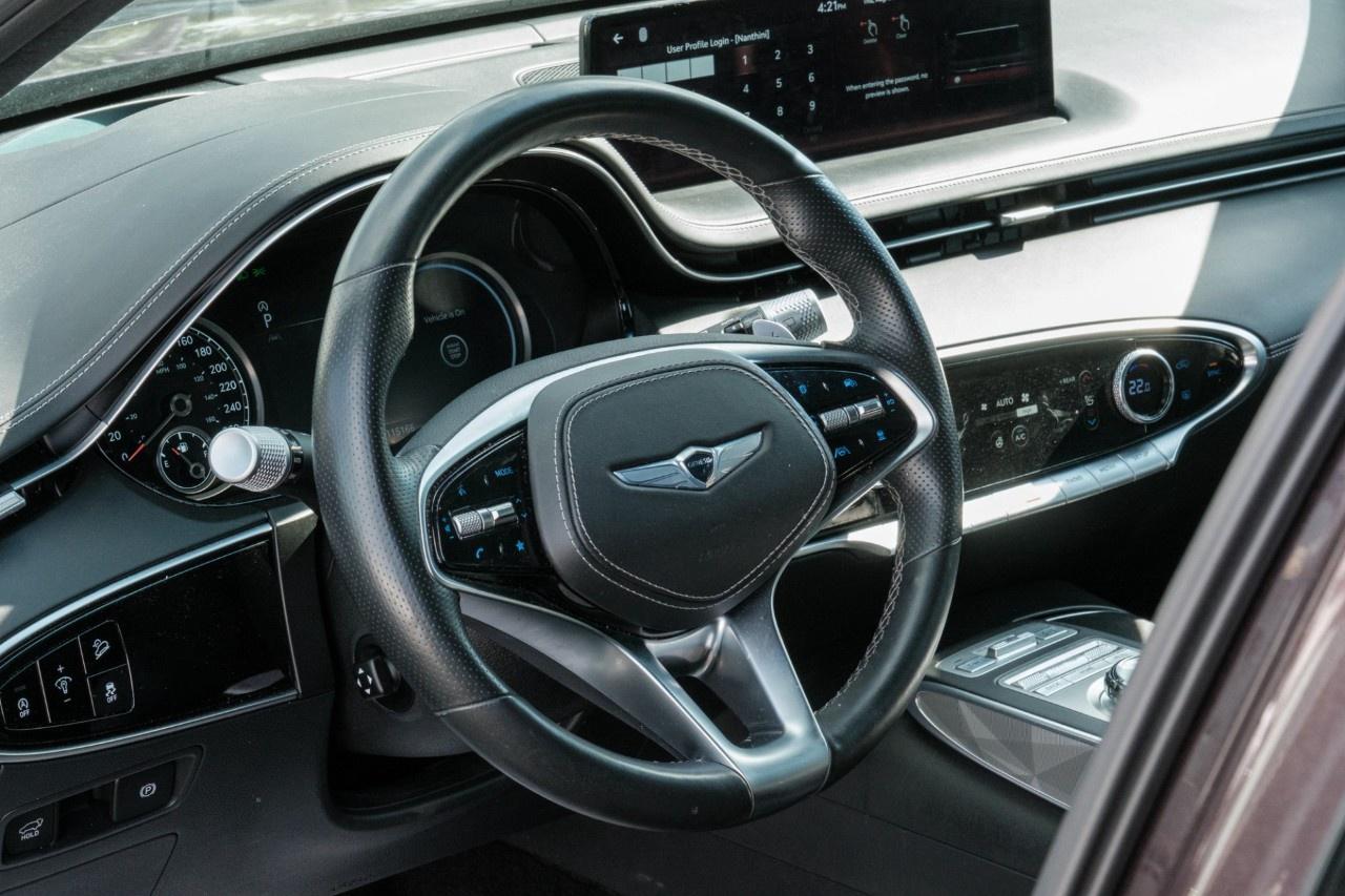 2022 Genesis GV70 2.5T Prestige AWD [V71SAA25KX63] Photo