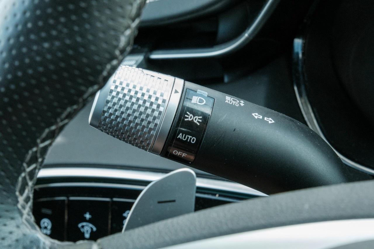 2022 Genesis GV70 2.5T Prestige AWD [V71SAA25KX63] Photo