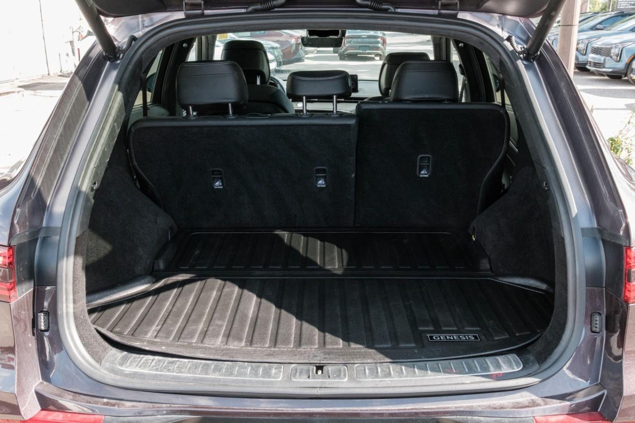 2022 Genesis GV70 2.5T Prestige AWD [V71SAA25KX63] Photo