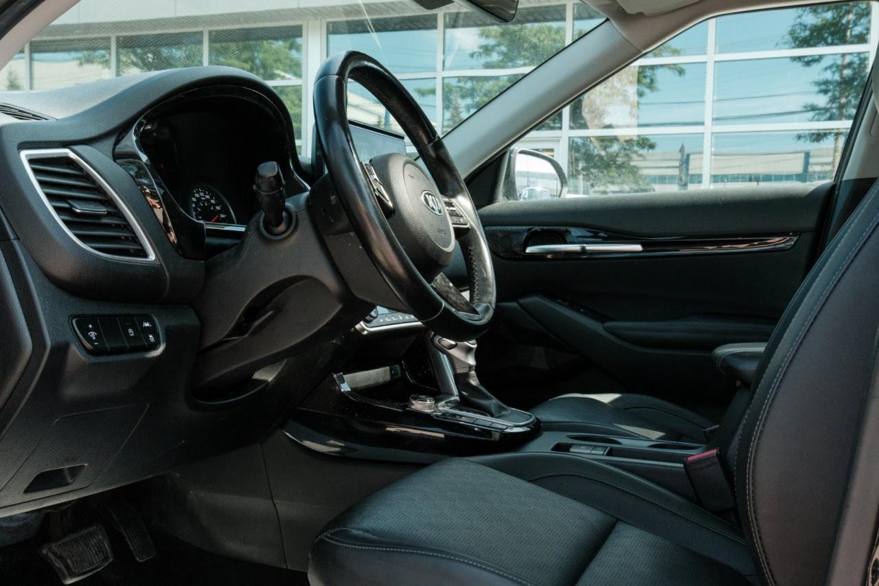 2021 Kia Seltos EX PREMIUM AWD Photo