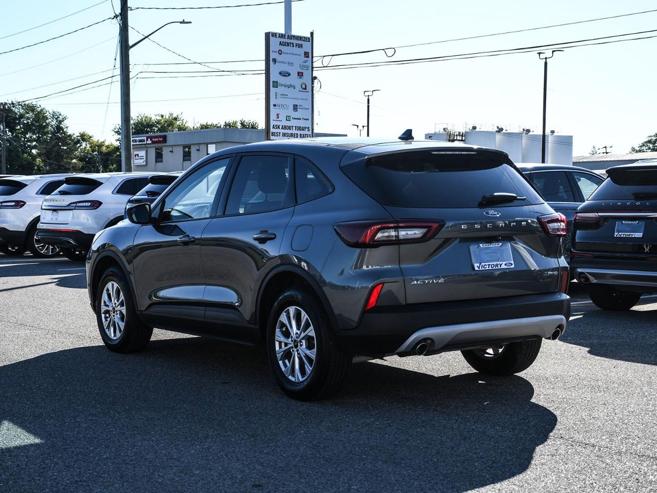 2025 Ford Escape Active AWD Photo5