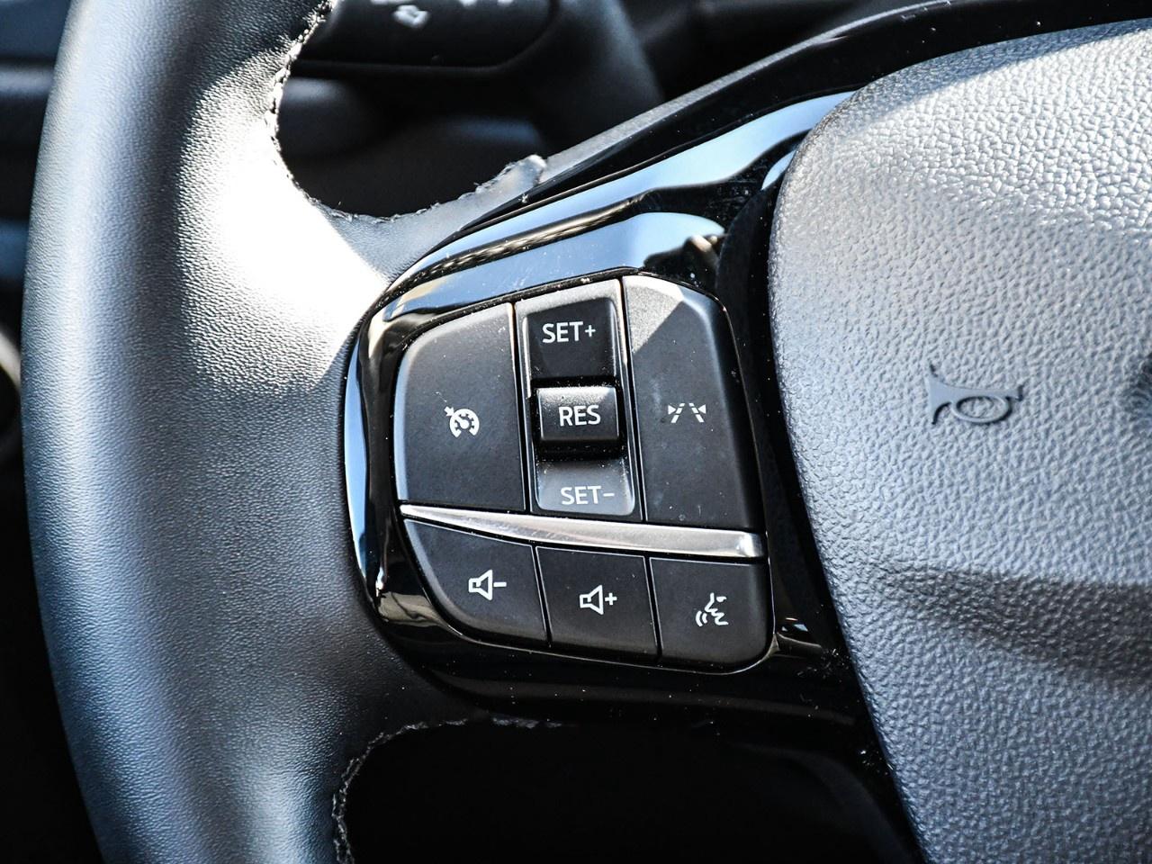 2025 Ford Escape Active AWD Photo