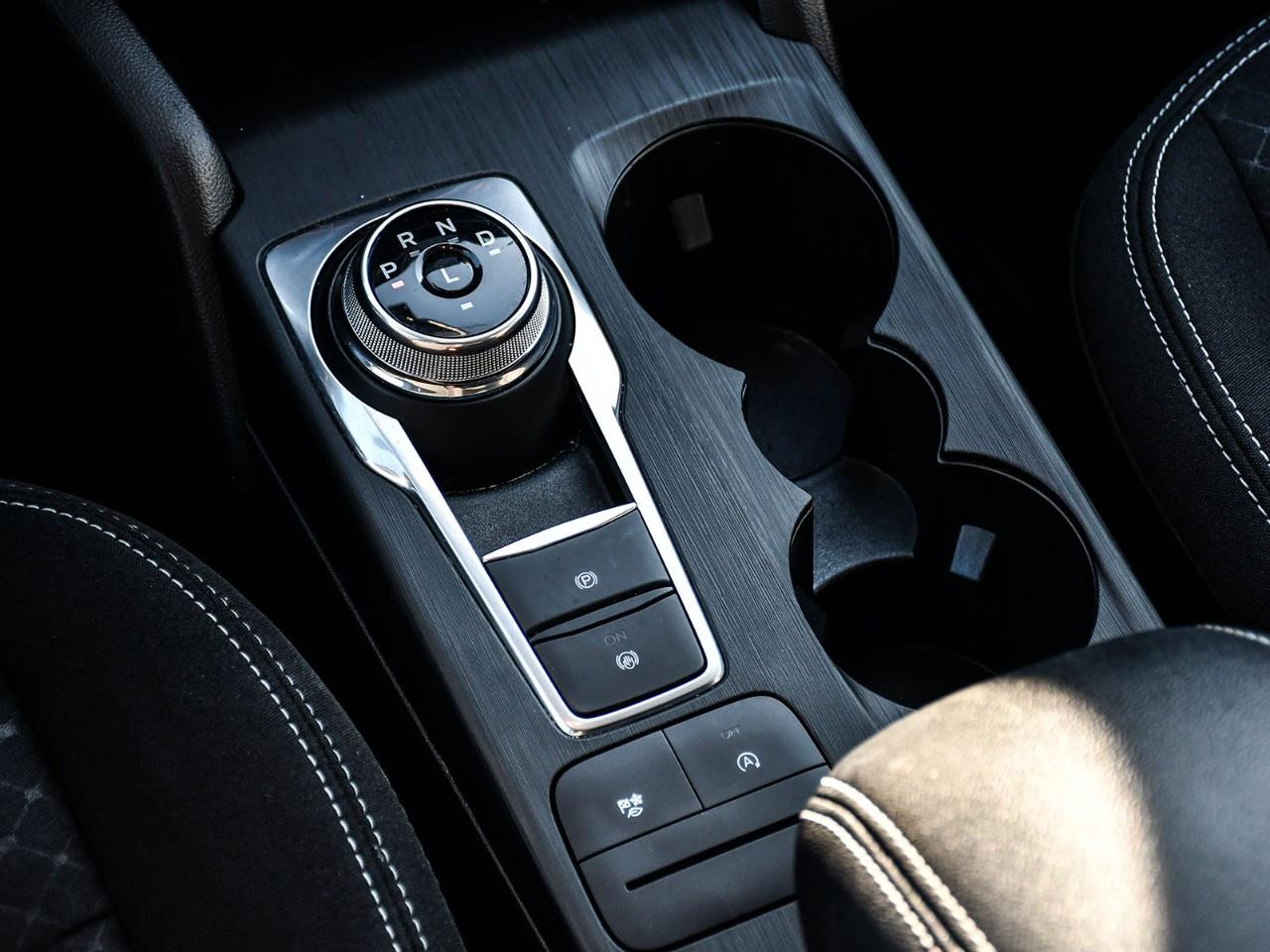2025 Ford Escape Active AWD Photo