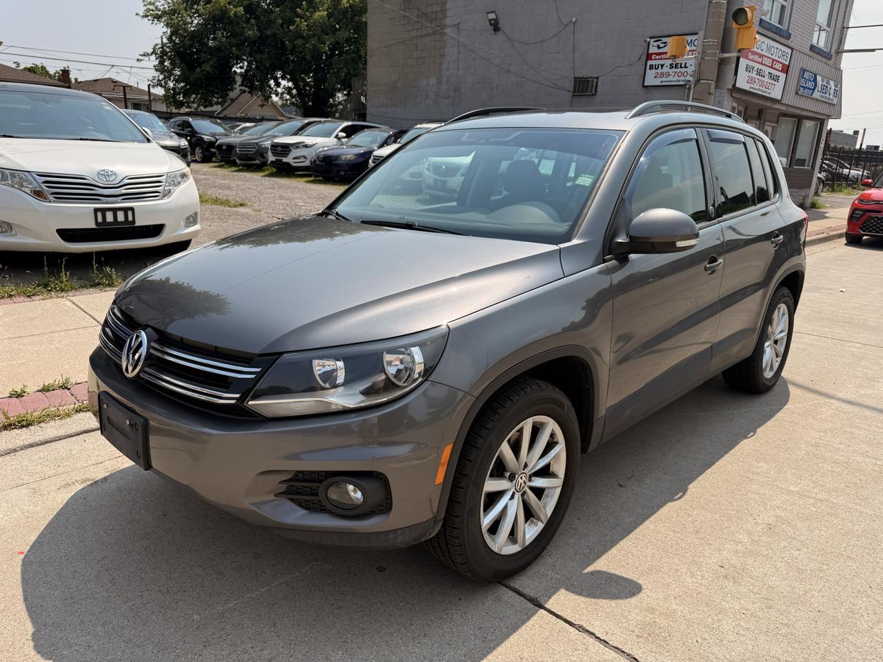 Used 2017 Volkswagen Tiguan 4MOTION 4dr Wolfsburg Edition for sale in Hamilton, ON