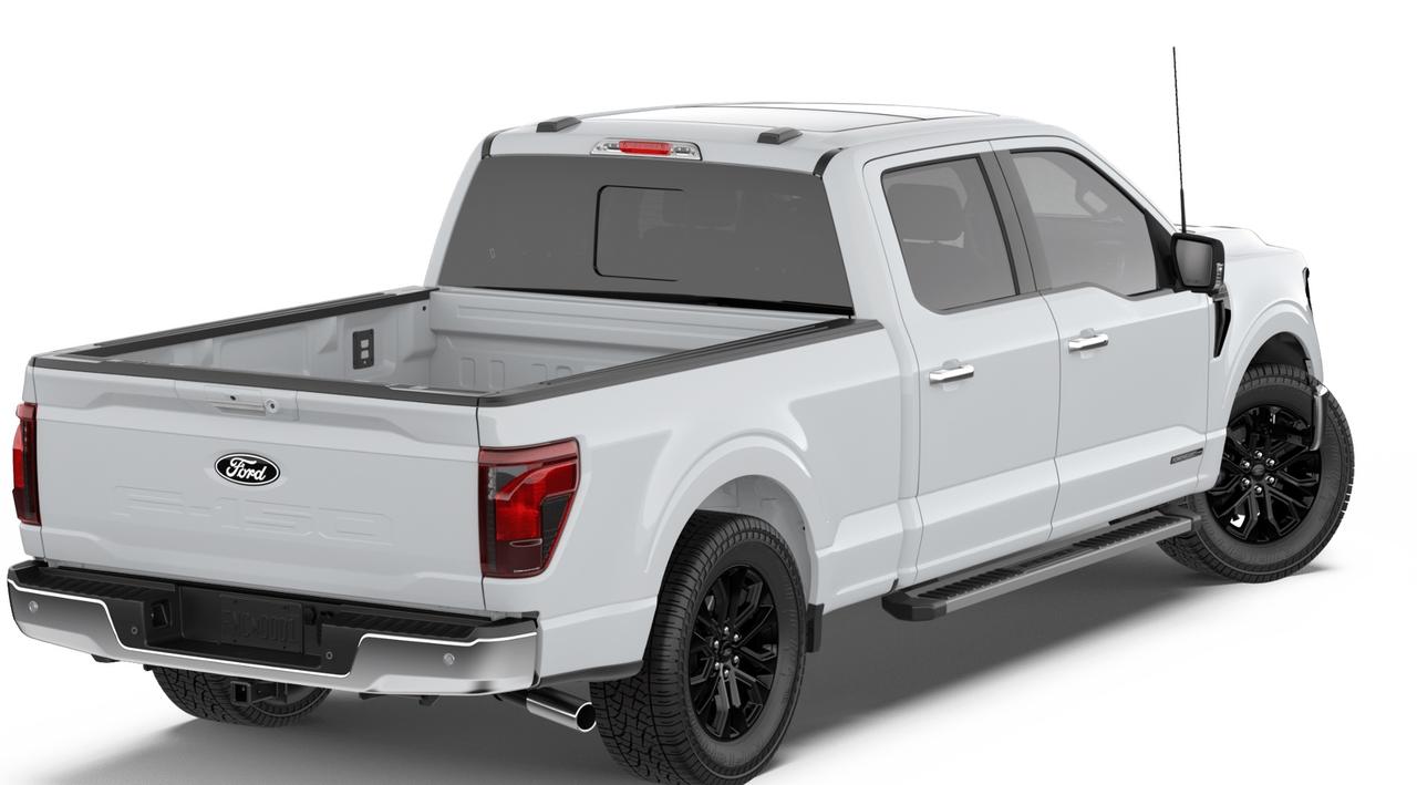 2026 Ford F-150 XLT 4WD SuperCrew 6.5' Box Hybrid Photo2