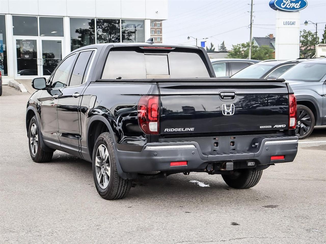 2017 Honda Ridgeline 4WD Crew Cab Touring Photo