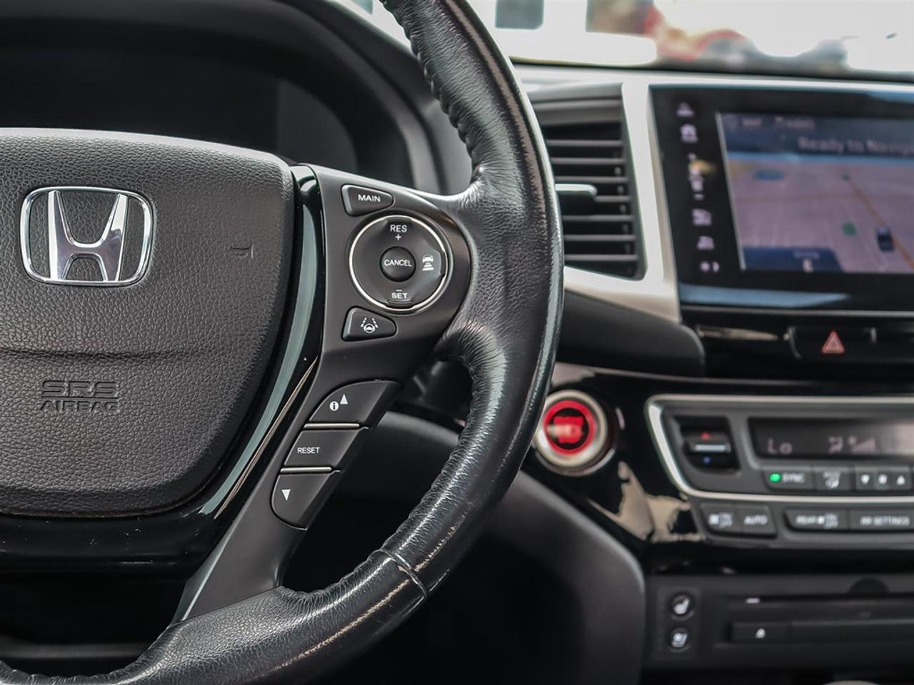 2017 Honda Ridgeline 4WD Crew Cab Touring Photo