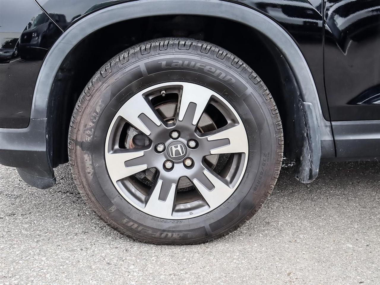 2017 Honda Ridgeline 4WD Crew Cab Touring Photo