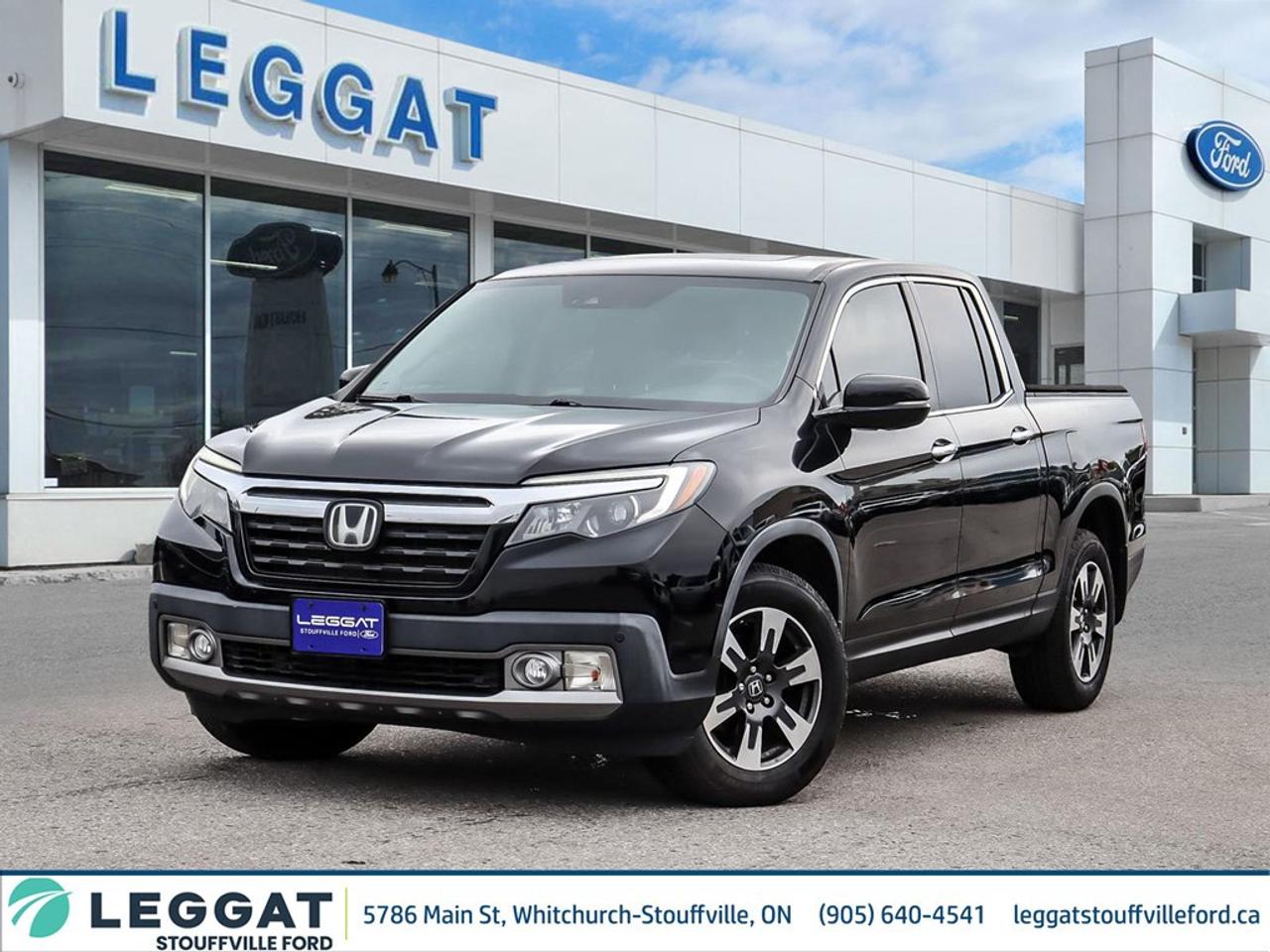2017 Honda Ridgeline 4WD Crew Cab Touring Photo0