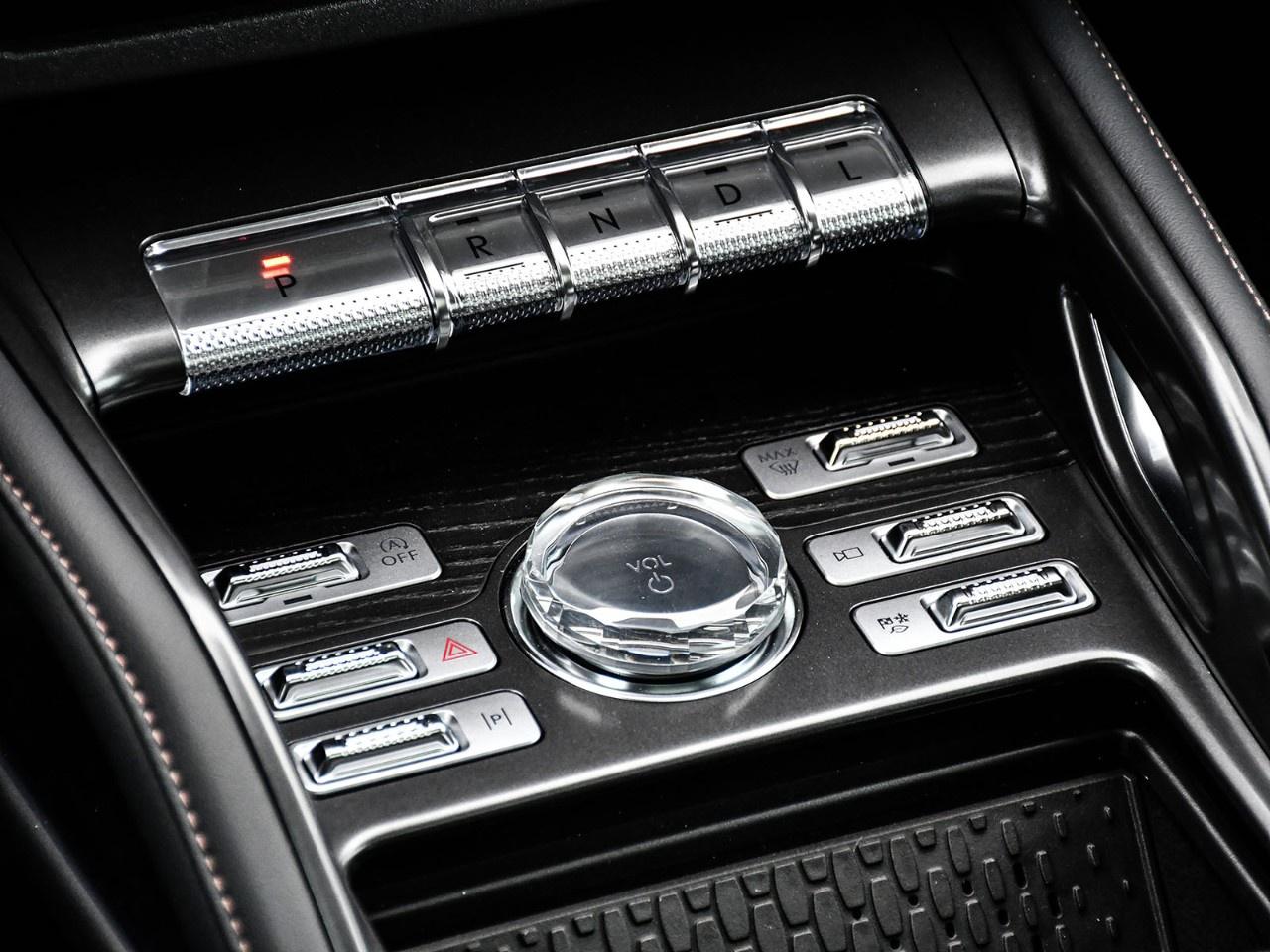 2026 Lincoln Nautilus Reserve AWD Photo