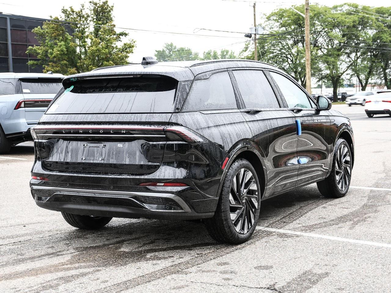 2026 Lincoln Nautilus Reserve AWD Photo