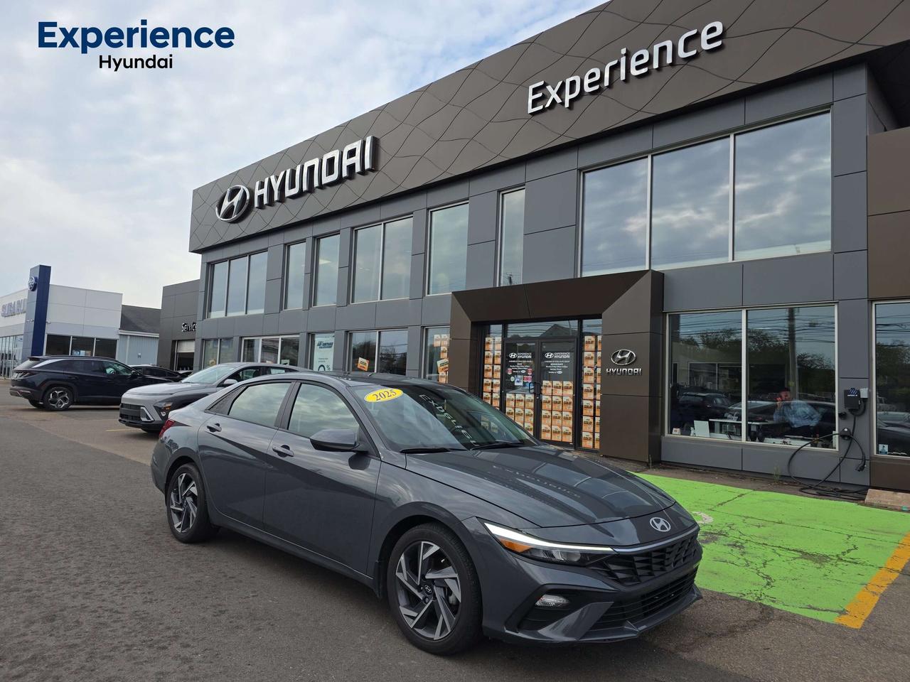 Recent Arrival! 
Grey 2025 Hyundai Elantra Preferred Tech FWD CVT I4

One Owner, Clean Carfax, Tux Mats Included
Apple CarPlay & Android Auto, Heated door mirrors, Heated front seats, Navigation System, Power door mirrors, Power moonroof, Premium Tricot Cloth Seating Surfaces, 16" Aluminum-Alloys

Certified.<b> Were PEIs Premier Credit Specialists! Good poor, bad, or new credit? Divorced? Self-Employed? We have you covered! Our Credit Specialists are on standby 24/7 to help get you behind the wheel today! APPLY FOR YOUR PRE-APPROVAL TODAY - https://www.steeleadvantagefinancing.com/7182
