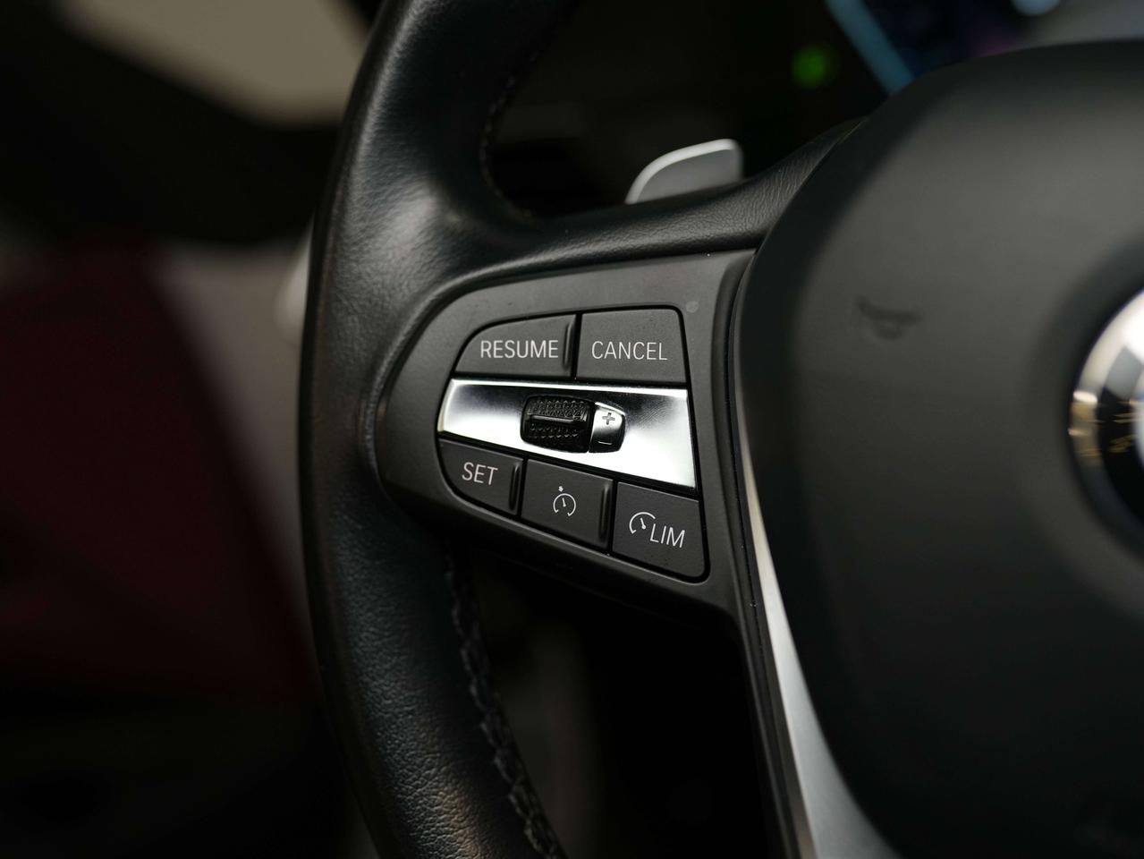 2024 BMW 4 Series XDRIVE | SUNROOF | RED LEATHER Photo