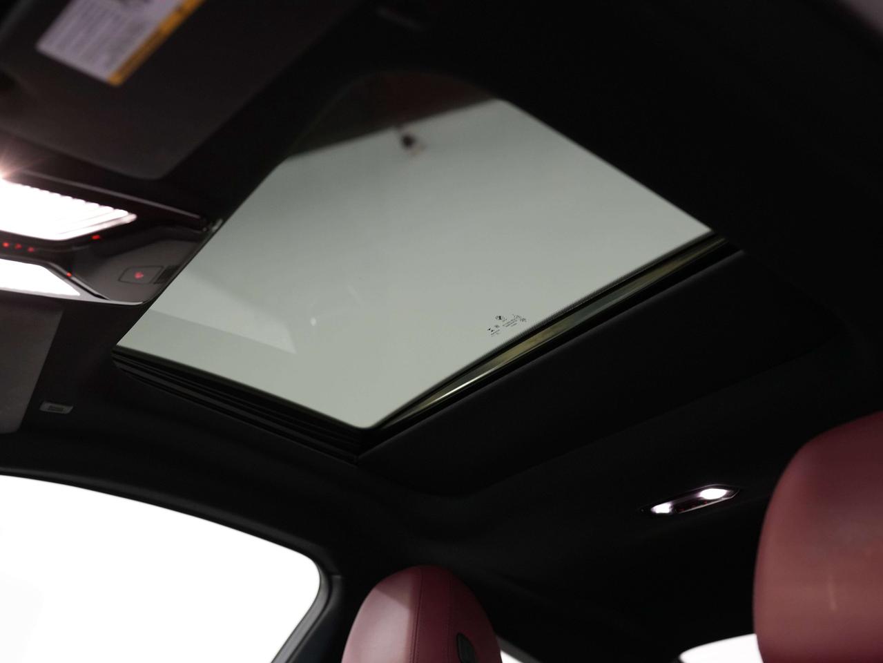 2024 BMW 4 Series XDRIVE | SUNROOF | RED LEATHER Photo