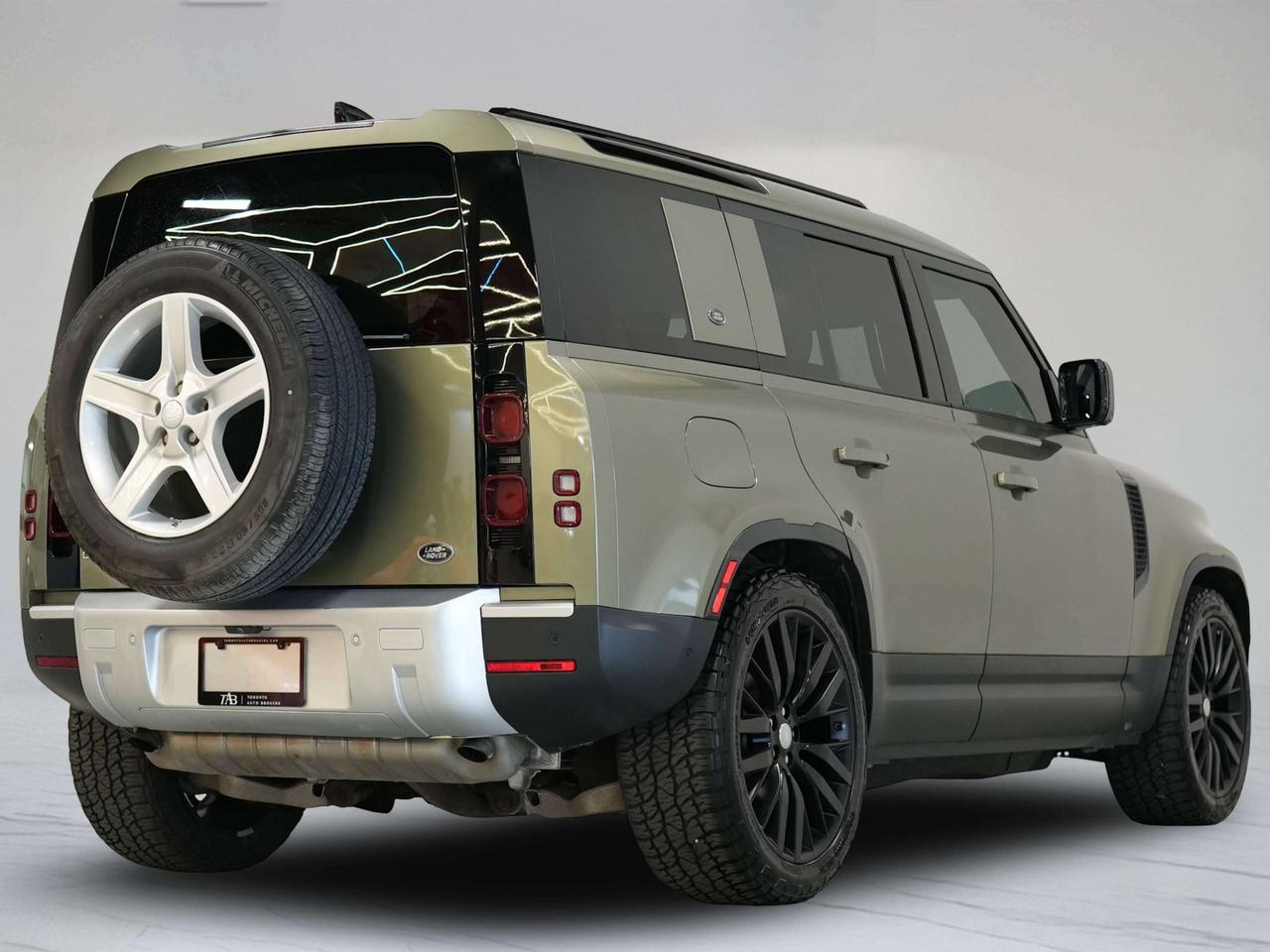 2020 Land Rover Defender SE | MERIDIAN | 22 IN Photo