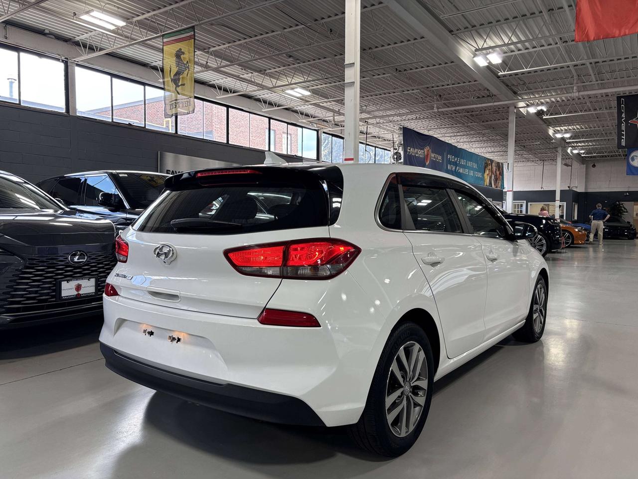 2018 Hyundai Elantra GT|HEATSEATS|HEATSTEER|APPLECARPLAY|ANDROIDAUTO|+ Photo3