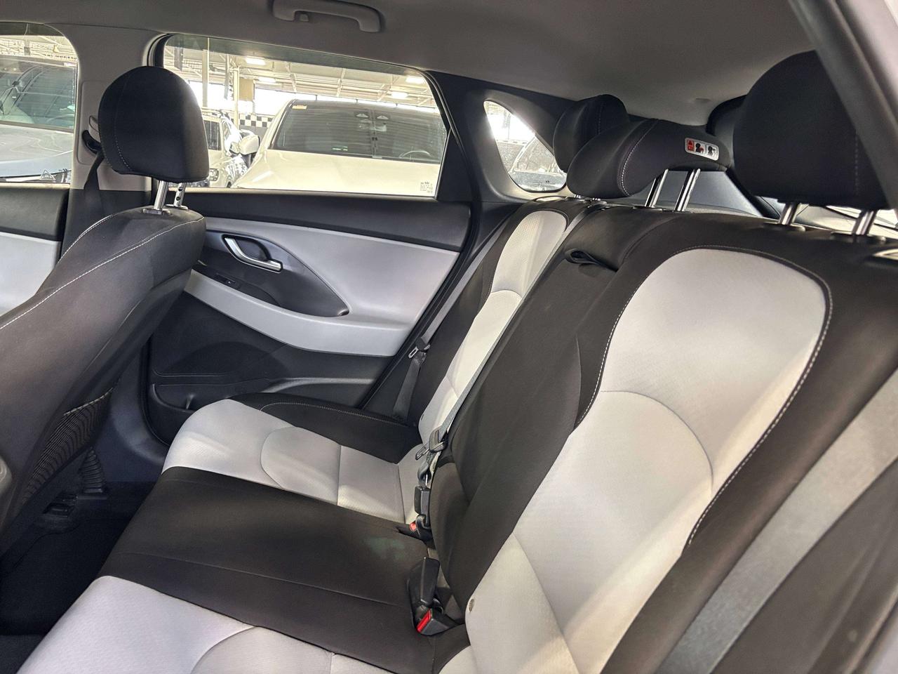 2018 Hyundai Elantra GT|HEATSEATS|HEATSTEER|APPLECARPLAY|ANDROIDAUTO|+ Photo