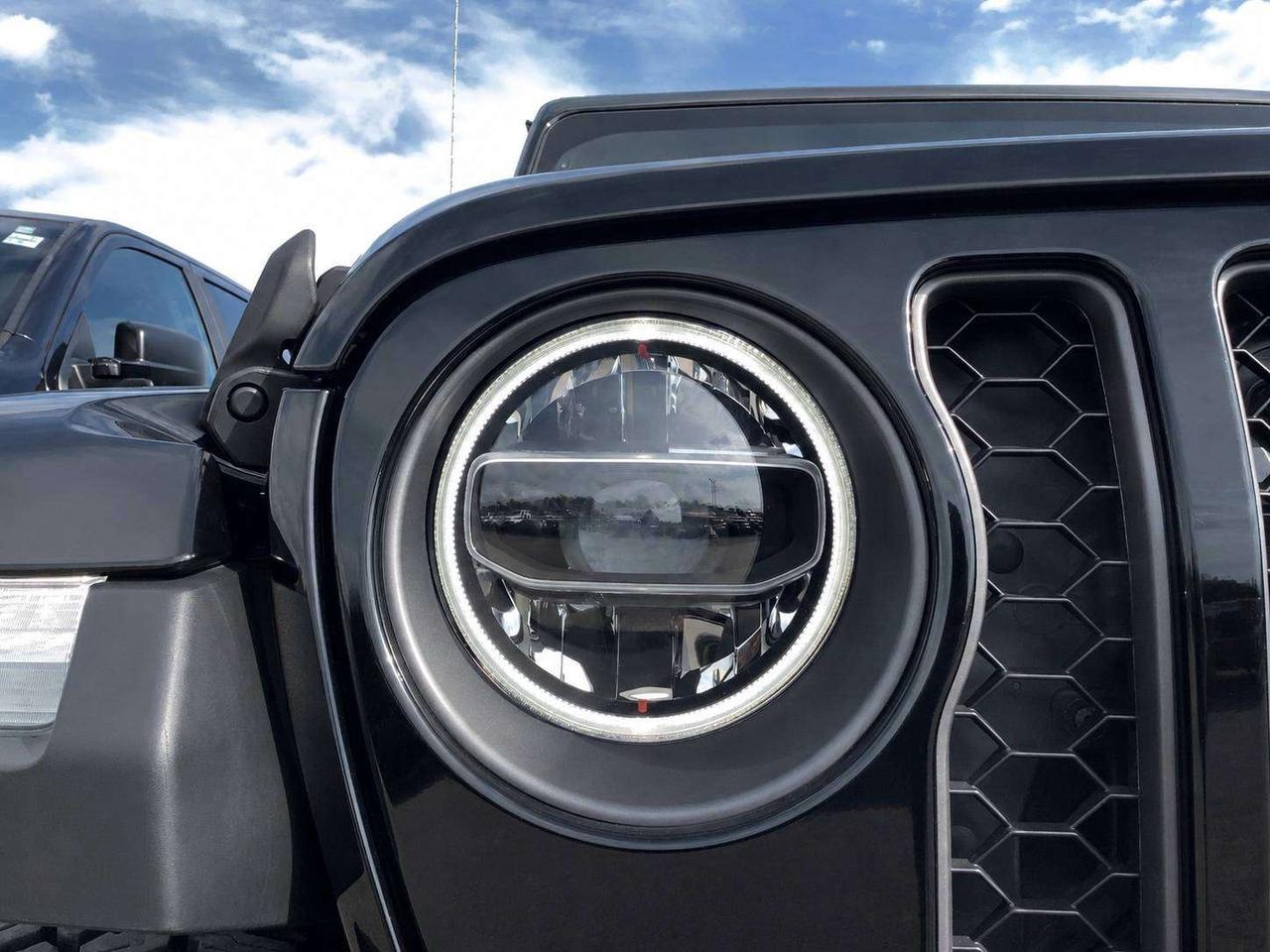 2022 Jeep Gladiator Rubicon | Heated Leather | 8.4 NAV | LED | 4X4 Photo