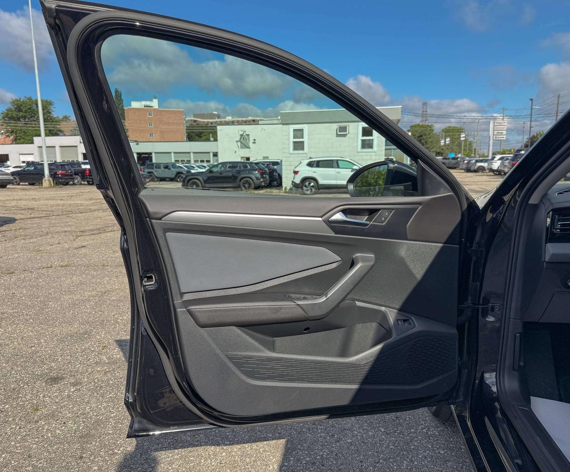 2025 Volkswagen Jetta Comfortline | HEATED SEATS | BLIND SPOT | Photo