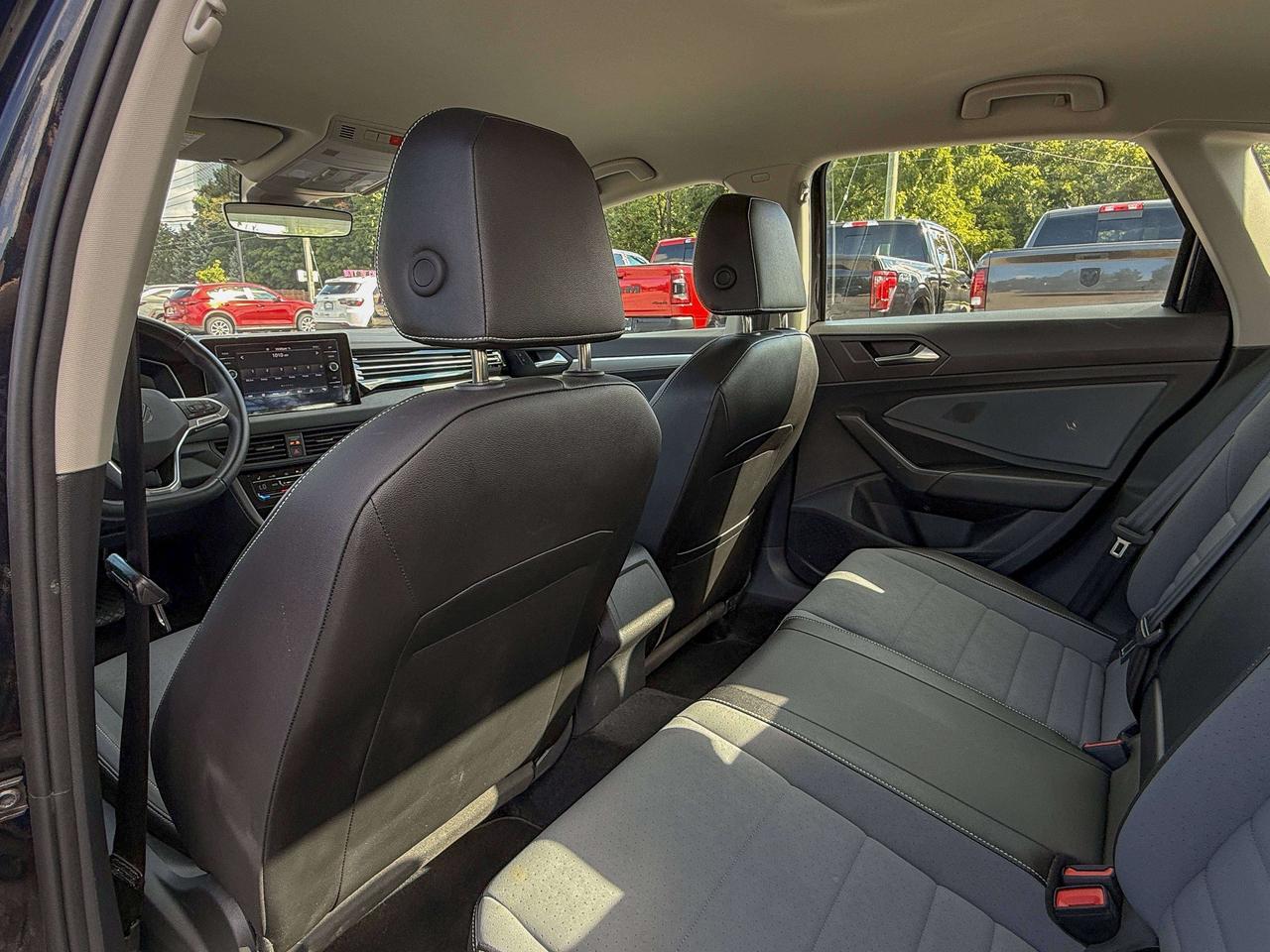 2025 Volkswagen Jetta Comfortline | HEATED SEATS | BLIND SPOT | Photo