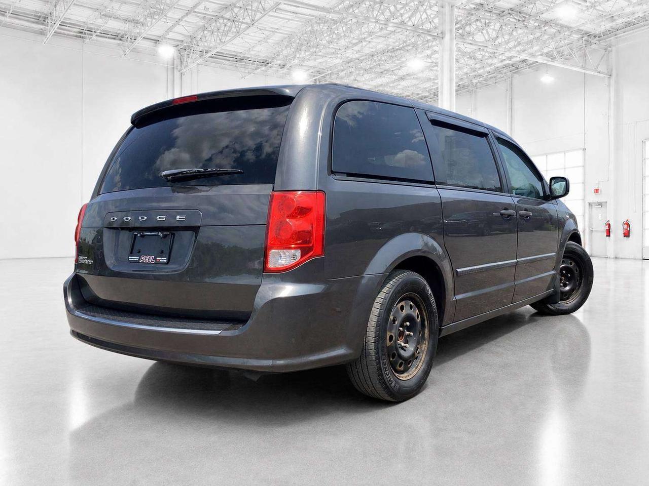 2015 Dodge Grand Caravan Canada Value Package | AS IS | FWD Photo4