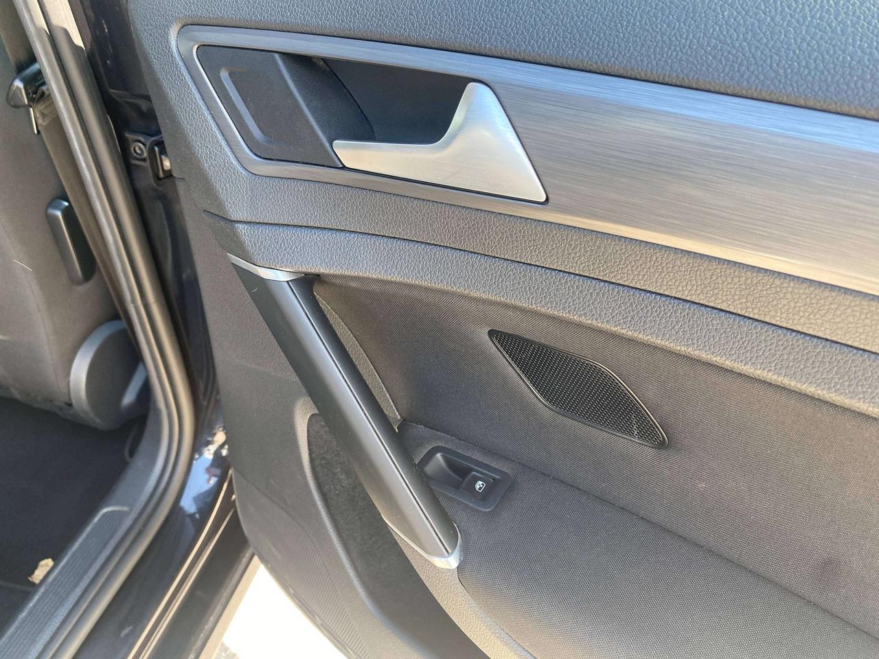 2018 Volkswagen Golf COMFORTLINE, HEATED SEATS, BACK UP CAM Photo