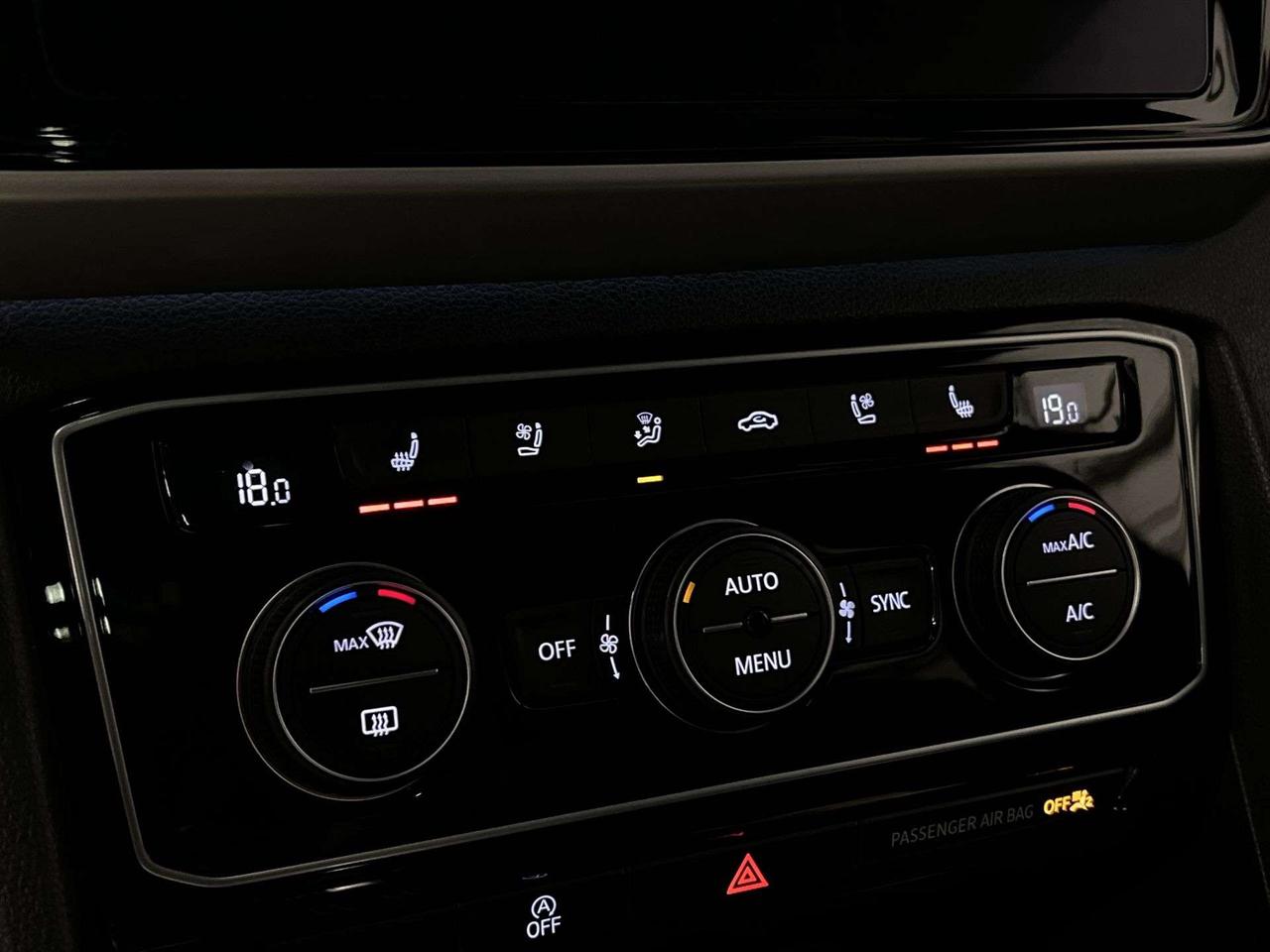 2021 Volkswagen Atlas EXECLINE R-LINE AWD | V6 | HTD LEATHER |PANO ROOF Photo