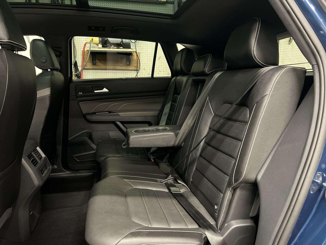 2021 Volkswagen Atlas EXECLINE R-LINE AWD | V6 | HTD LEATHER |PANO ROOF Photo