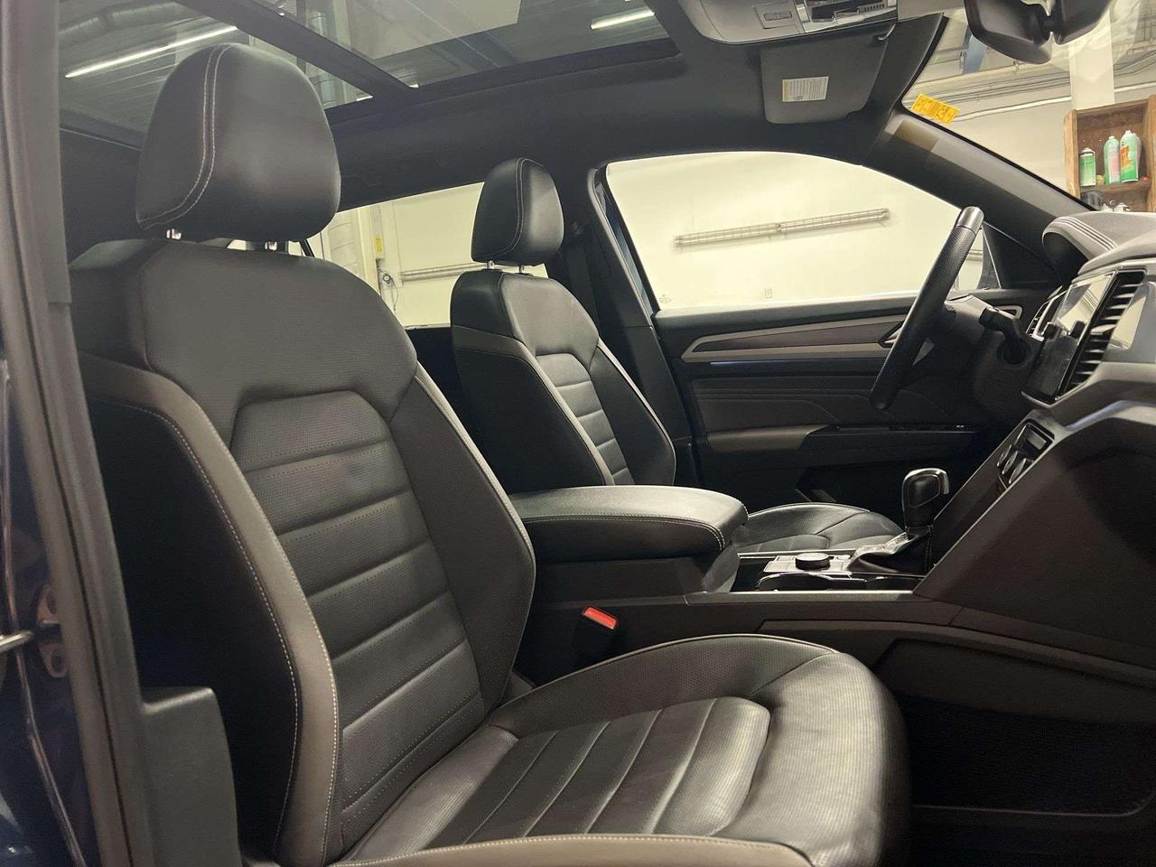 2021 Volkswagen Atlas EXECLINE R-LINE AWD | V6 | HTD LEATHER |PANO ROOF Photo